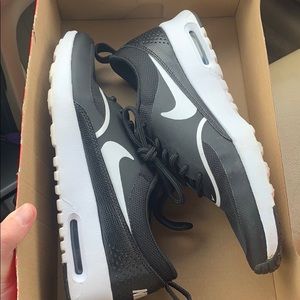 Air Max Thea